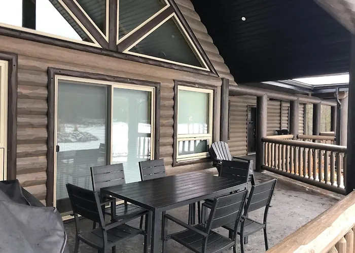 The Golden Eagle Cabin