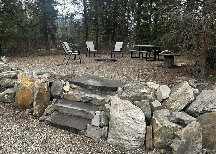 Wolf Den